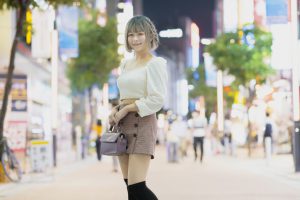 水商売風の女性