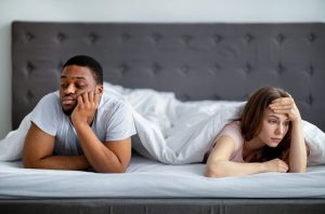 セックスレスに悩むカップル