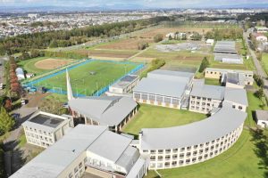 WFEEL｜トイレの個室で生理用ナプキンが無料で受け取れる「トレルナ」酪農学園大学附属とわの森三愛高等学校へ設置開始